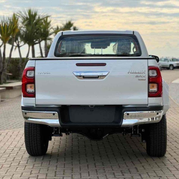 TOYOTA HILIUX SRX 2024 OKM OU 400 MIL REAIS 🎉